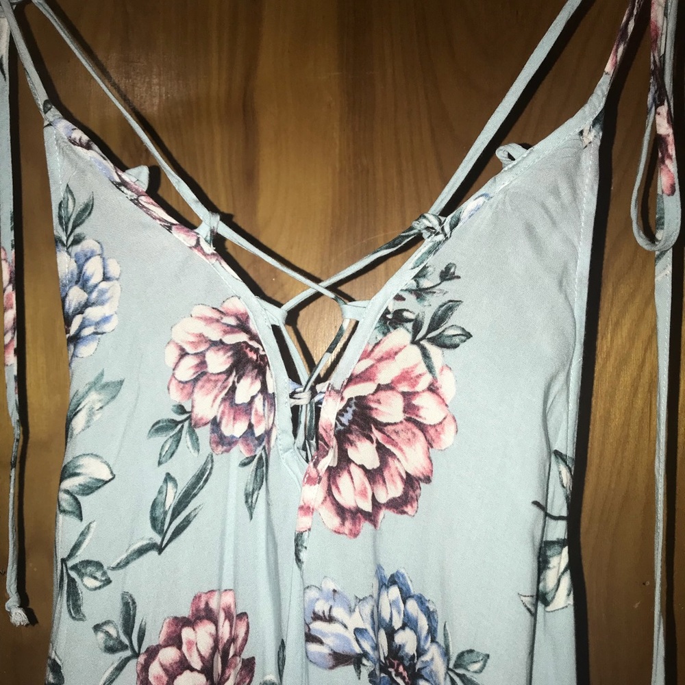 Show me your mumu Logan lace up- wildflower breeze - Picture 3 of 5